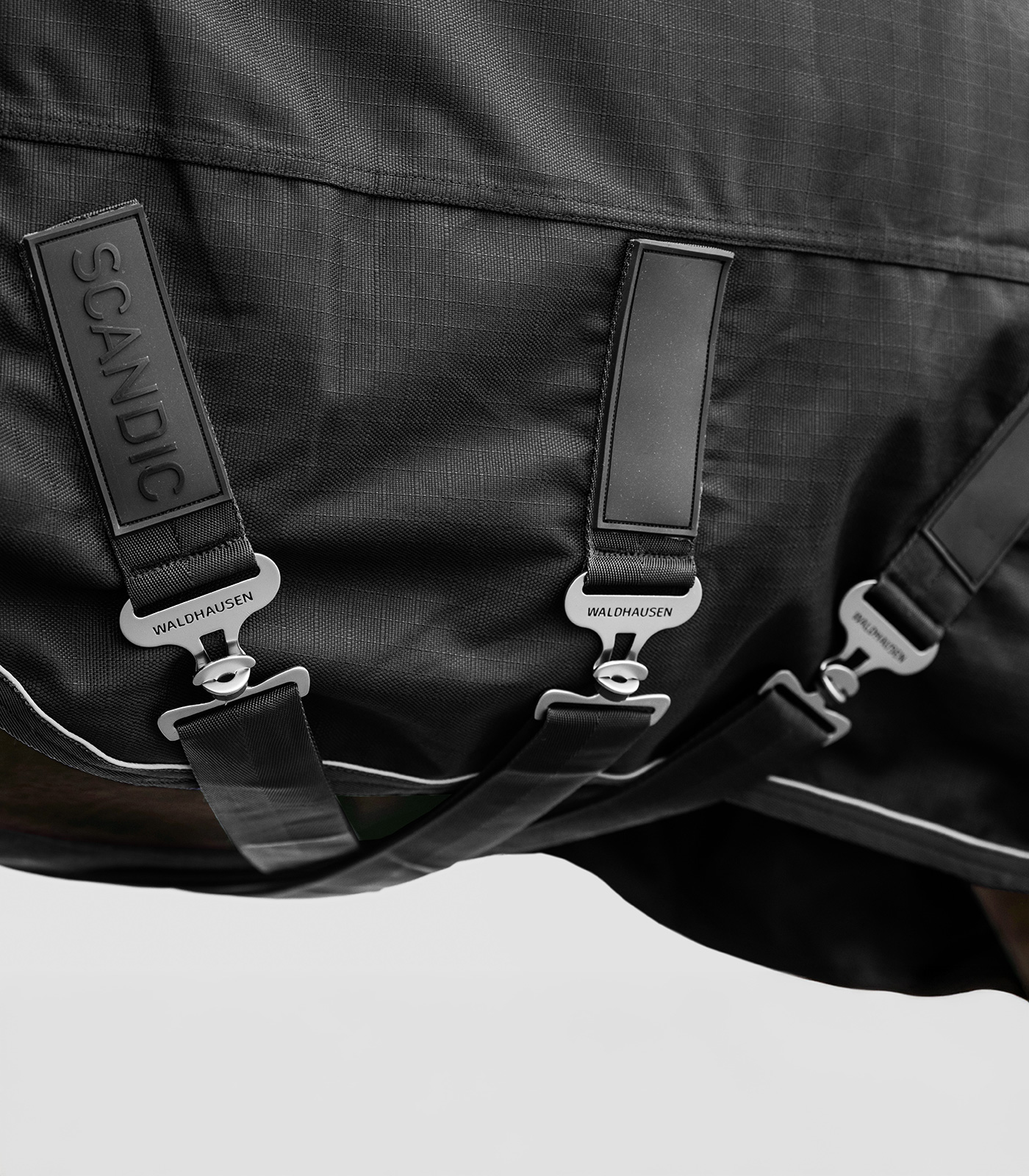 Waldhausen Outdoordecke "SCANDIC" High Neck, Light