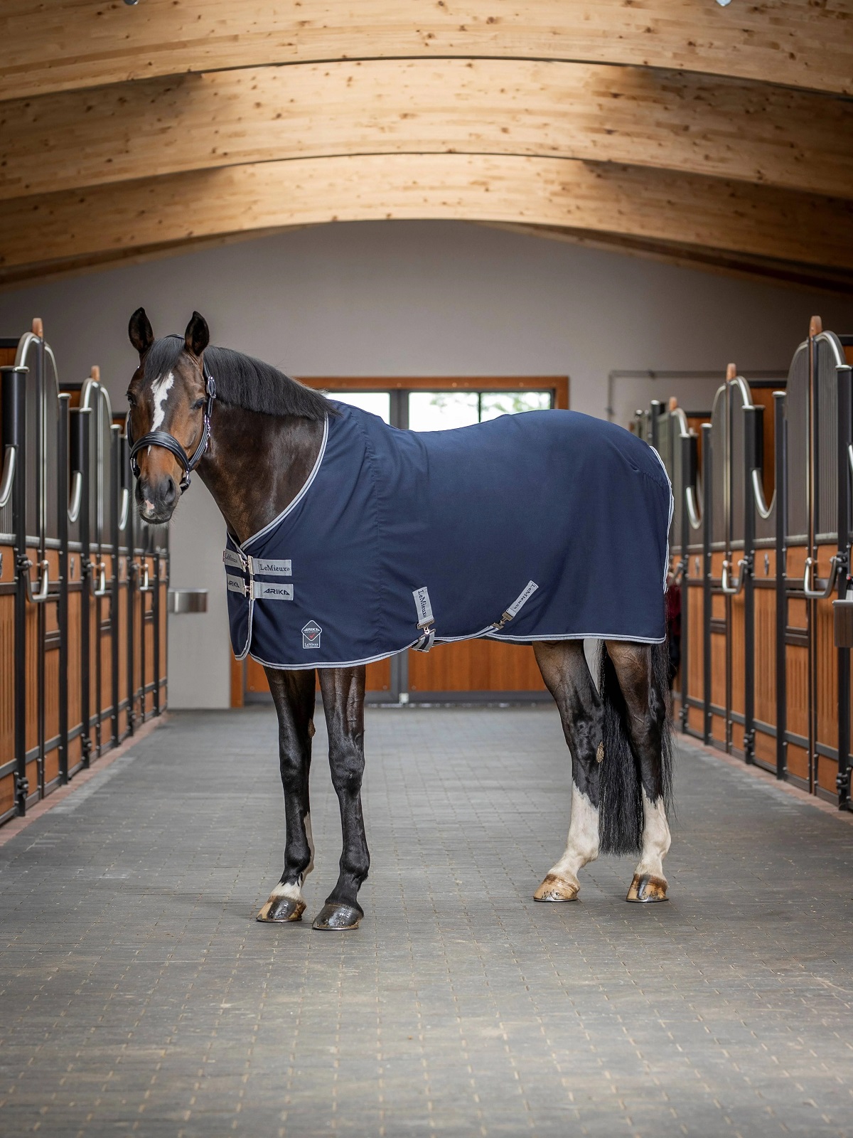 LeMieux Arika Stable Sheet, Stalldecke, navy